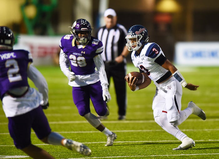 Football: Ryan and Argyle remain firm in latest AP poll